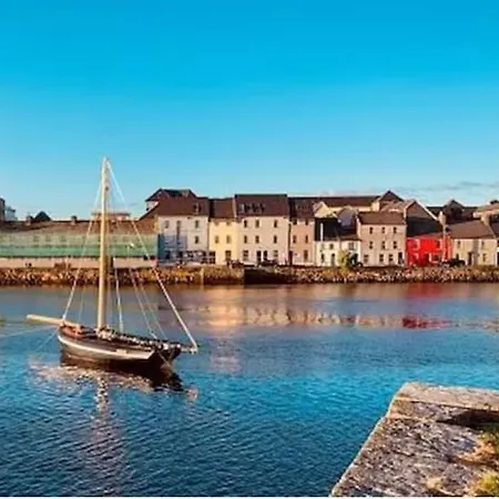 Apartman Cool Living, Sleeps 6 *