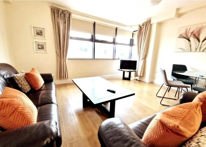 Cool Living, Sleeps 6 * Galway